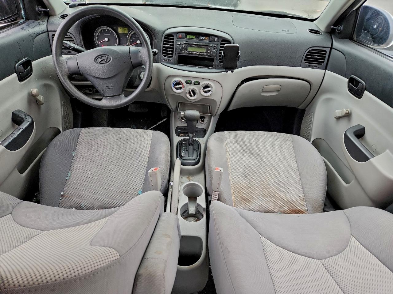 2009 HYUNDAI ACCENT GLS photo 15
