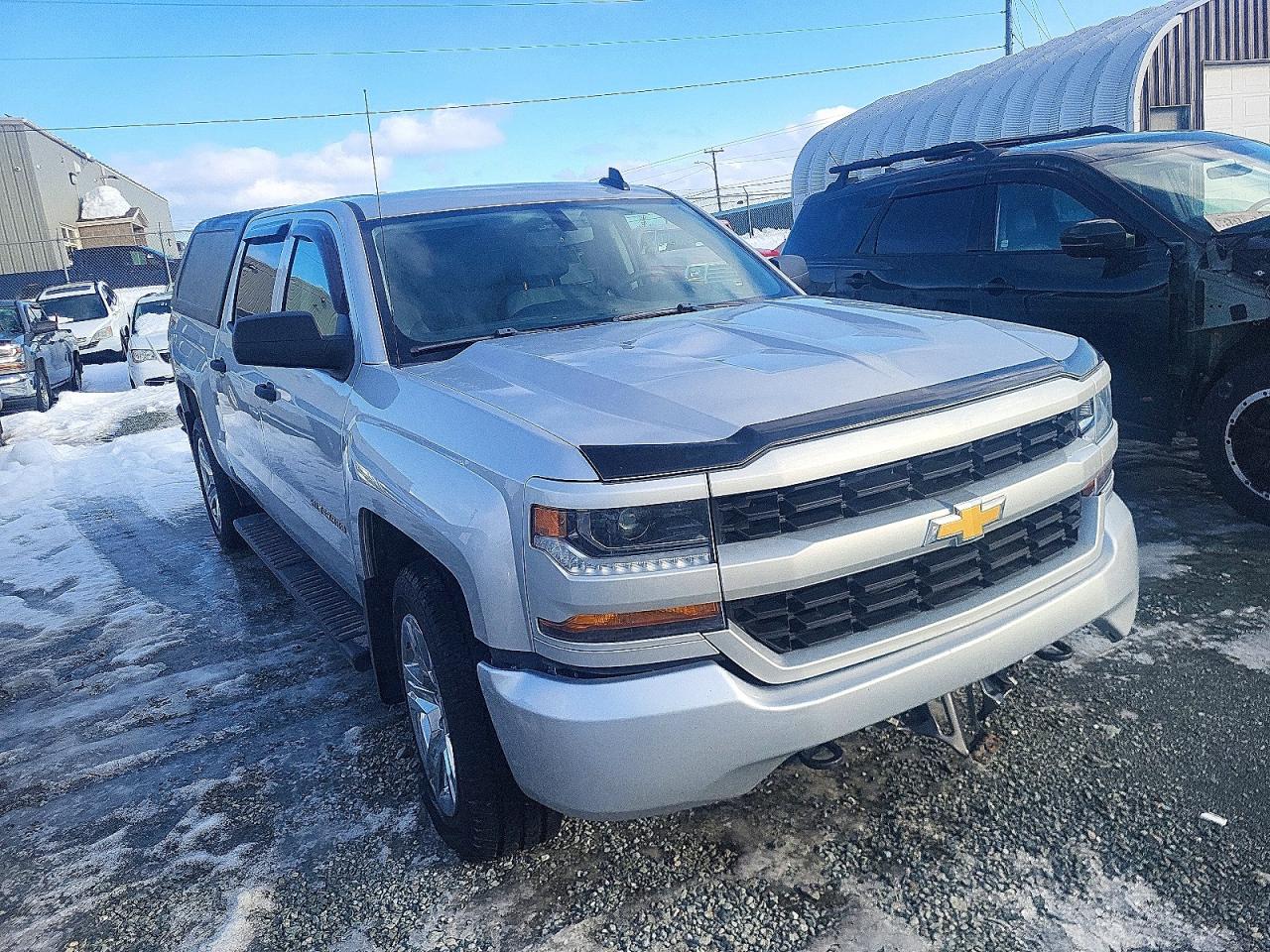 2018 CHEVROLET SILVERADO K1500 CUSTOM photo 4