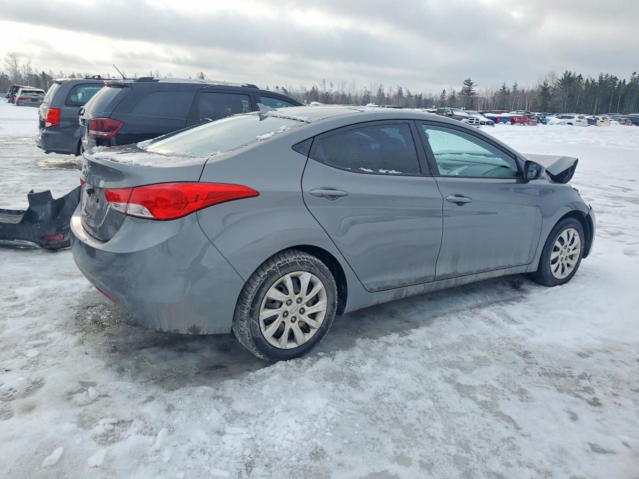 2013 HYUNDAI ELANTRA GLS photo 3