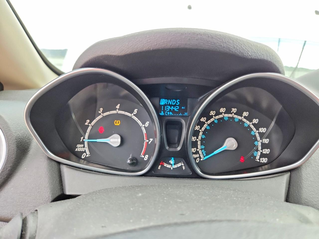 2019 FORD FIESTA SE photo 9