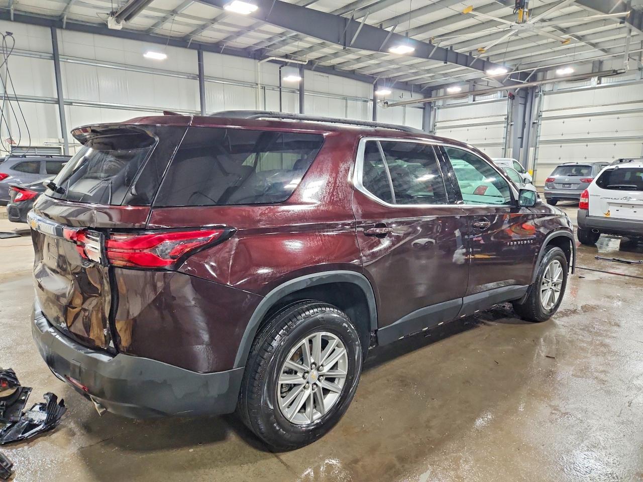 2023 CHEVROLET TRAVERSE LT photo 5