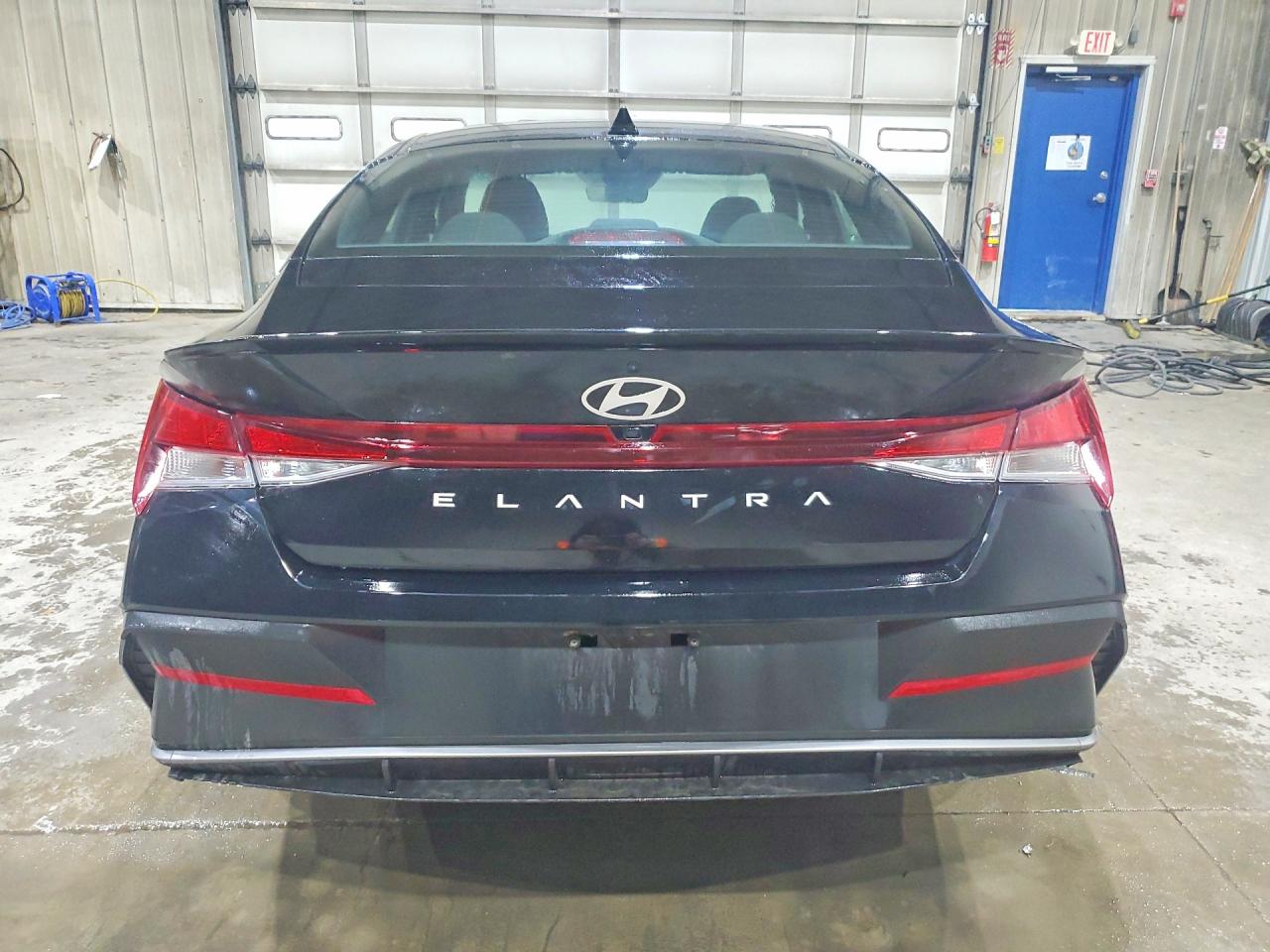 2025 HYUNDAI ELANTRA SEL SPORT photo 16