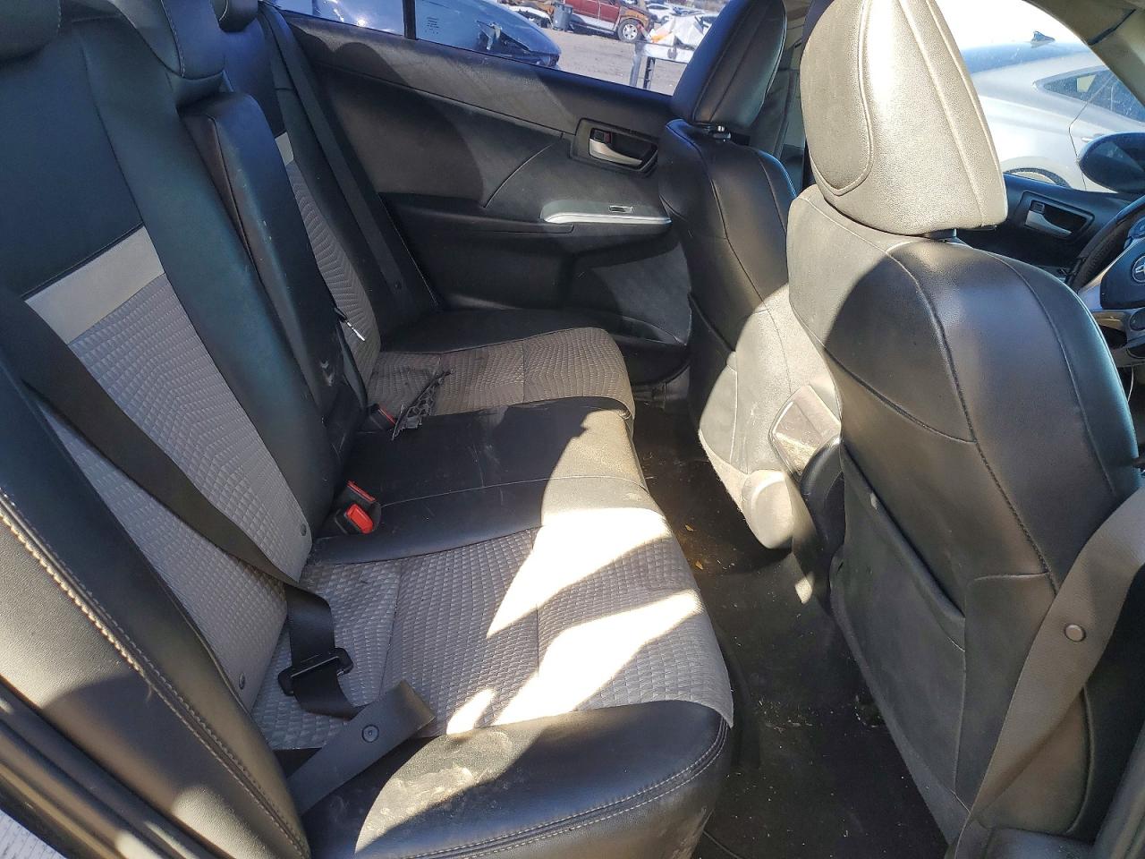 2012 TOYOTA CAMRY BASE photo 10