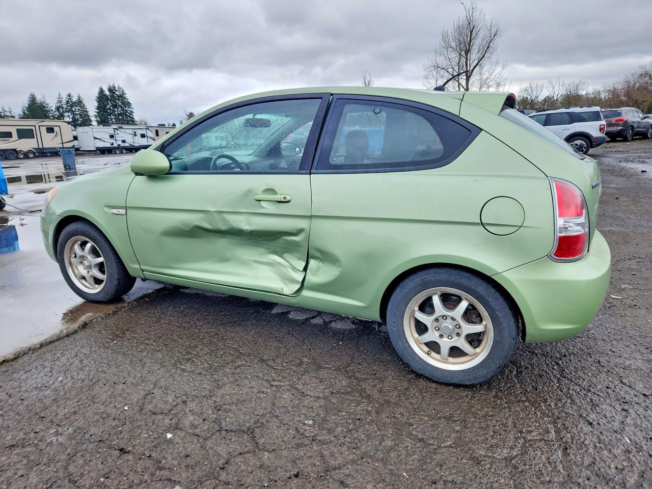 2007 HYUNDAI ACCENT SE photo 3