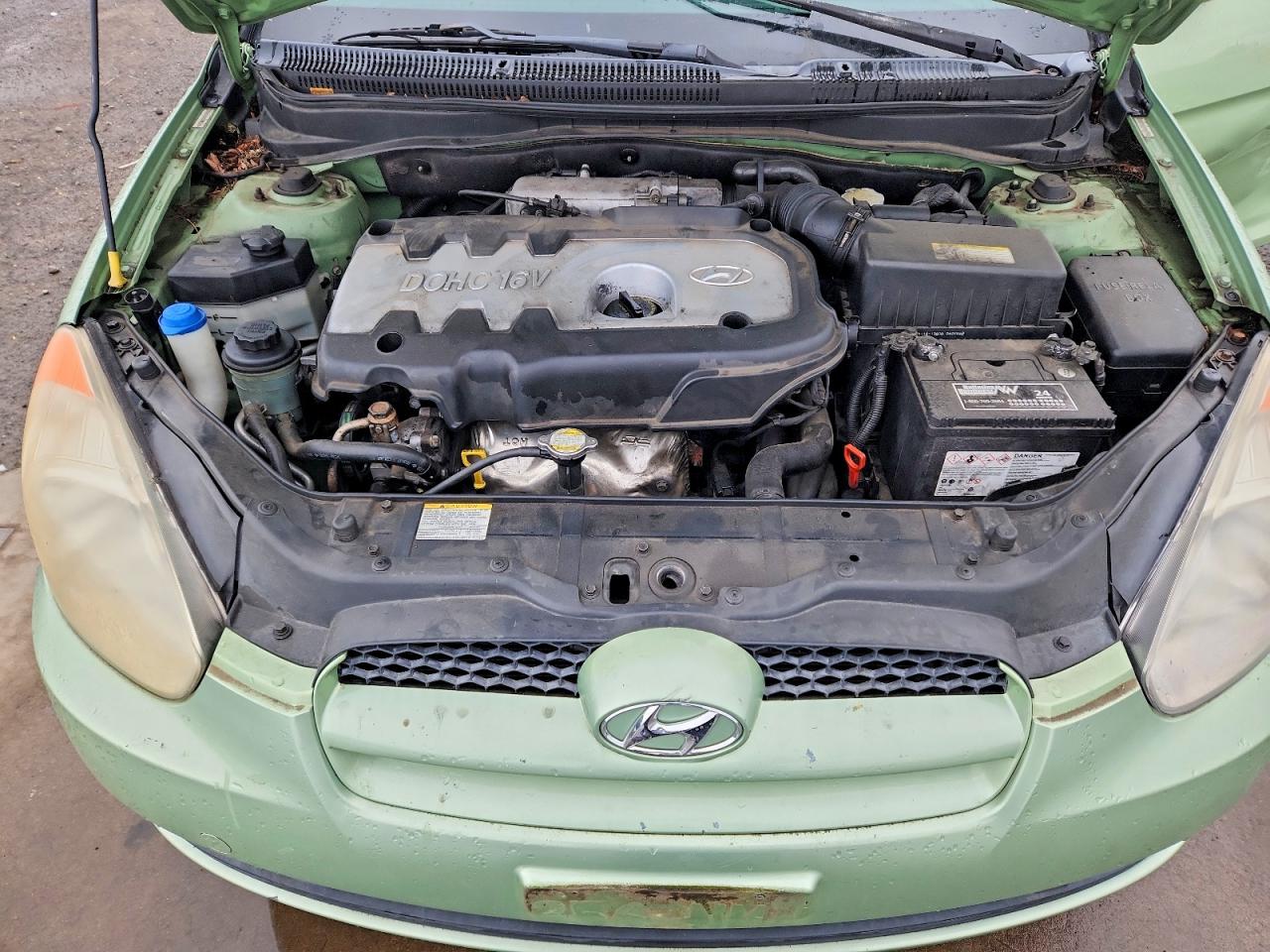 2007 HYUNDAI ACCENT SE photo 21