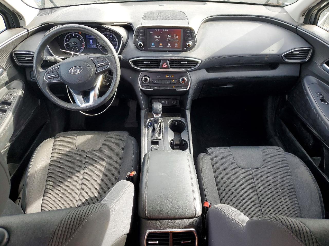 2019 HYUNDAI SANTA FE SE photo 8
