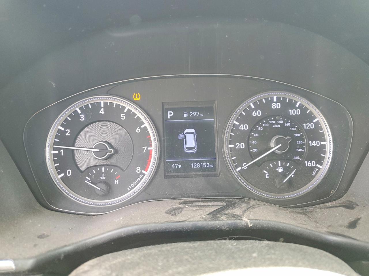 2019 HYUNDAI SANTA FE SE photo 9
