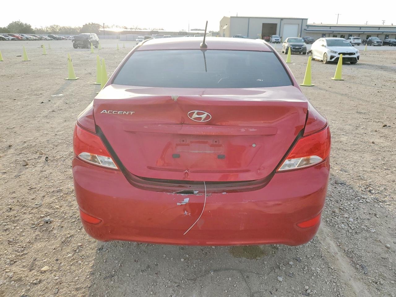 2017 HYUNDAI ACCENT SE photo 11