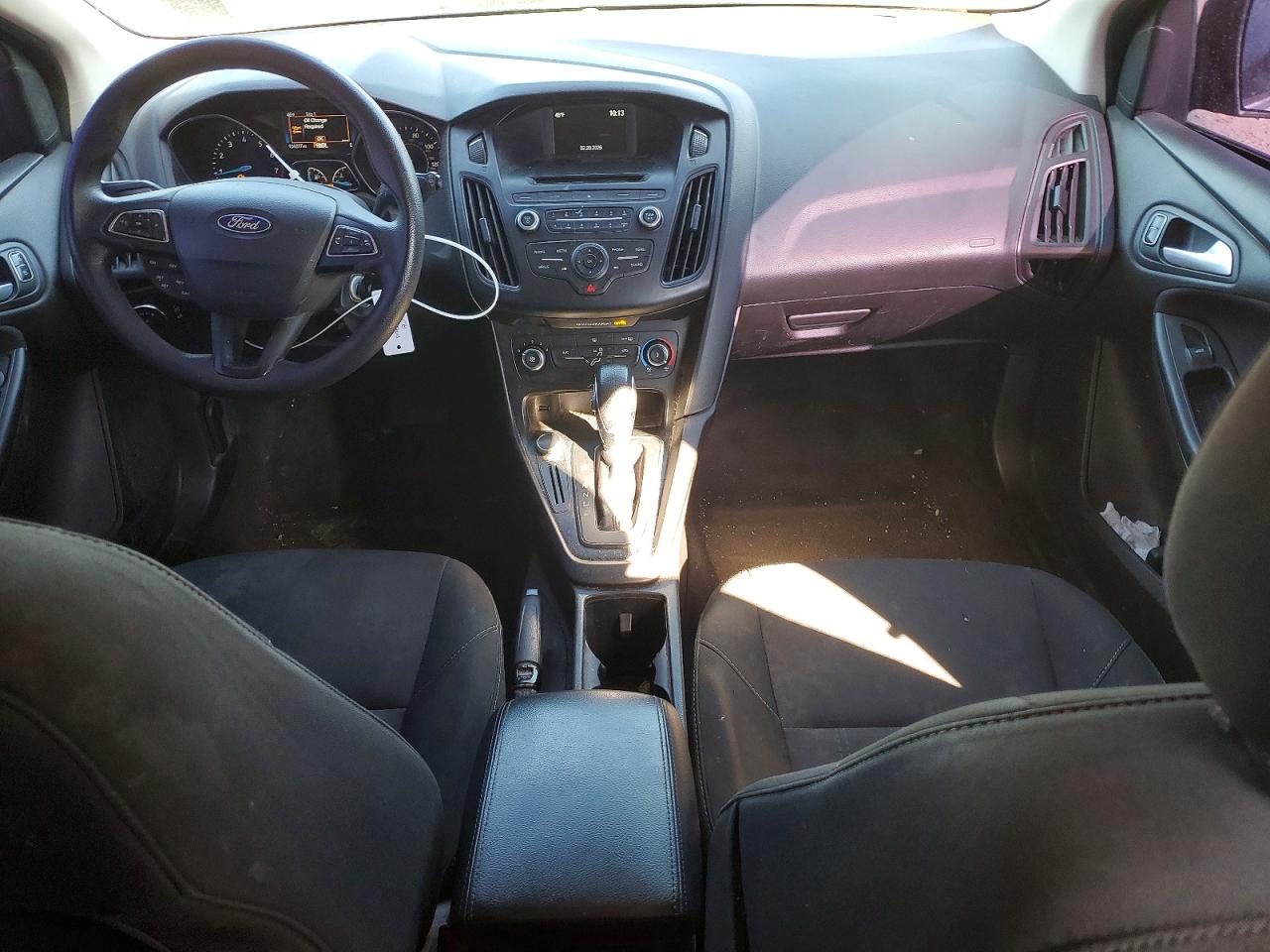 2017 FORD FOCUS SE photo 15