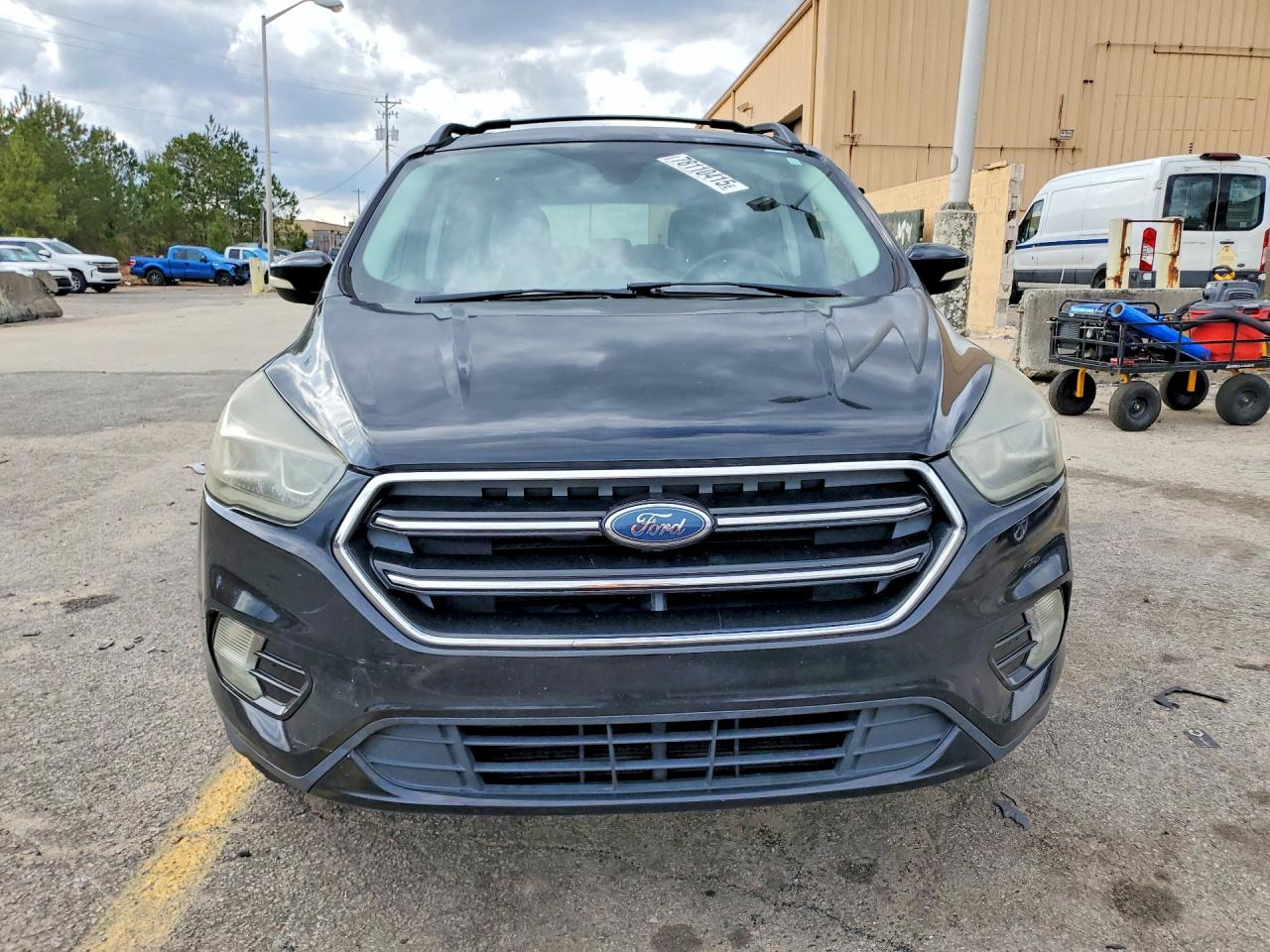 2017 FORD ESCAPE TITANIUM photo 5