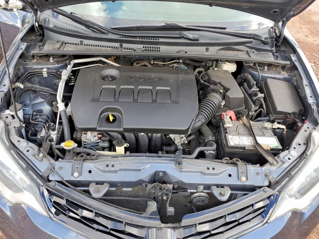 2015 TOYOTA COROLLA L photo 21