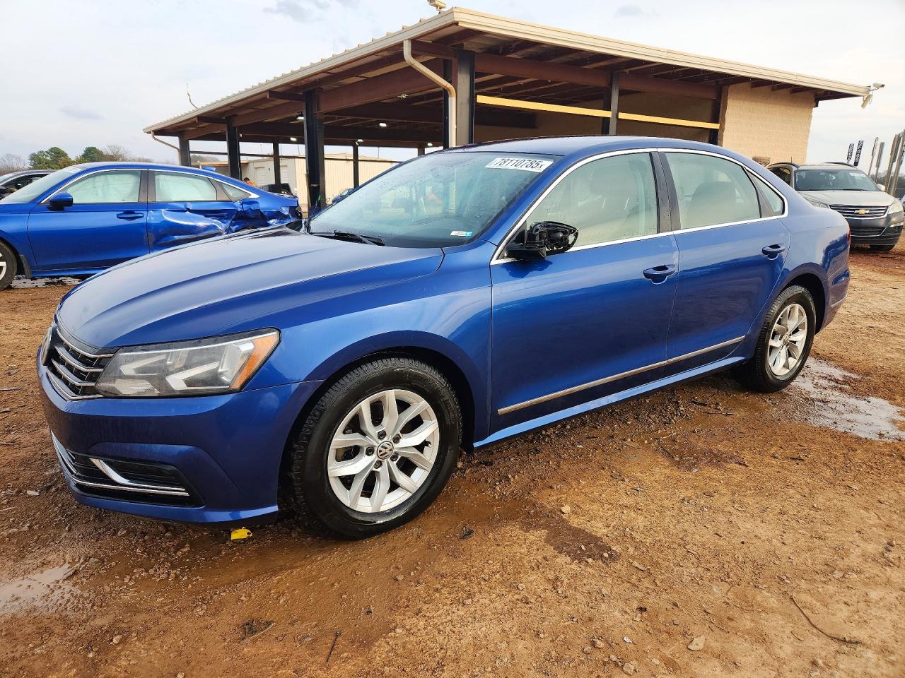 2017 VOLKSWAGEN PASSAT