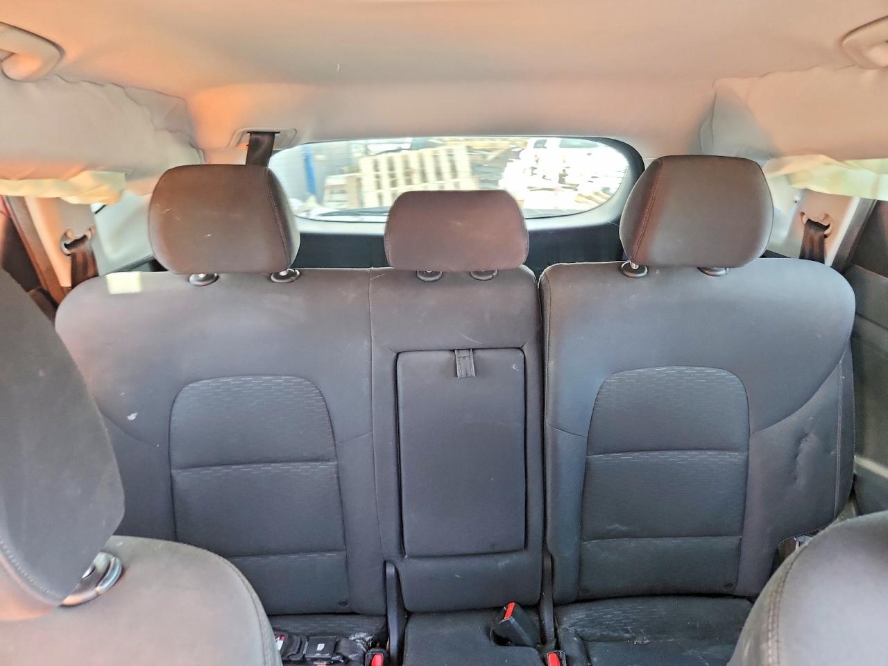 2019 HYUNDAI TUCSON SE photo 28