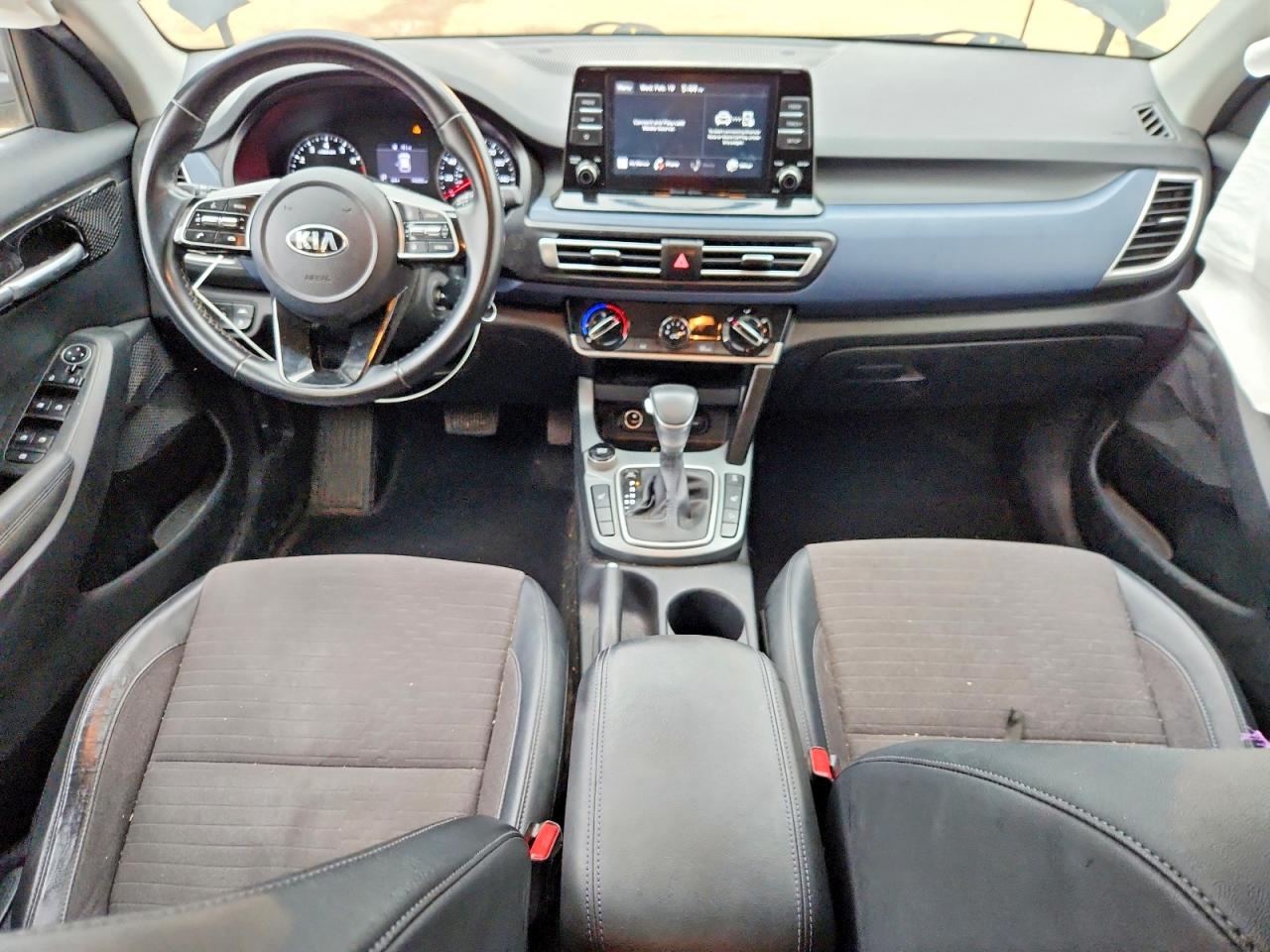 2021 KIA SELTOS S photo 15