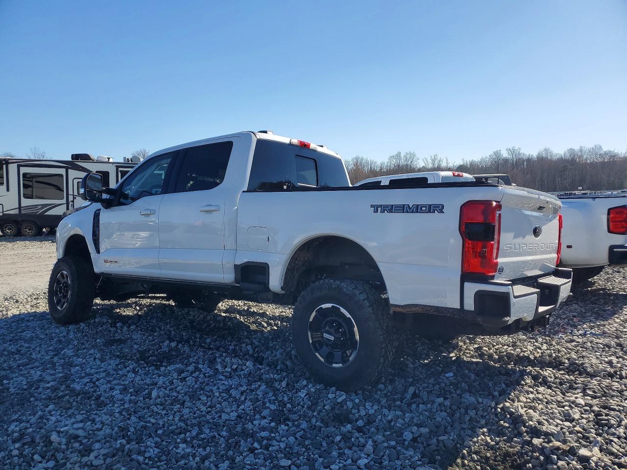 2025 FORD F350 SUPER DUTY photo 3