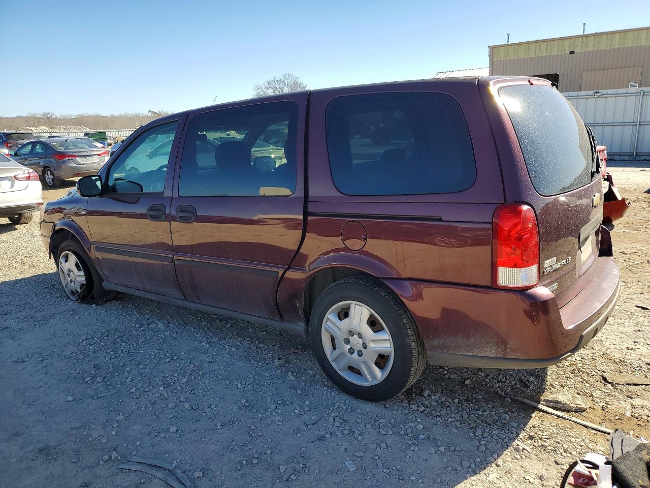 2007 CHEVROLET UPLANDER LS photo 3