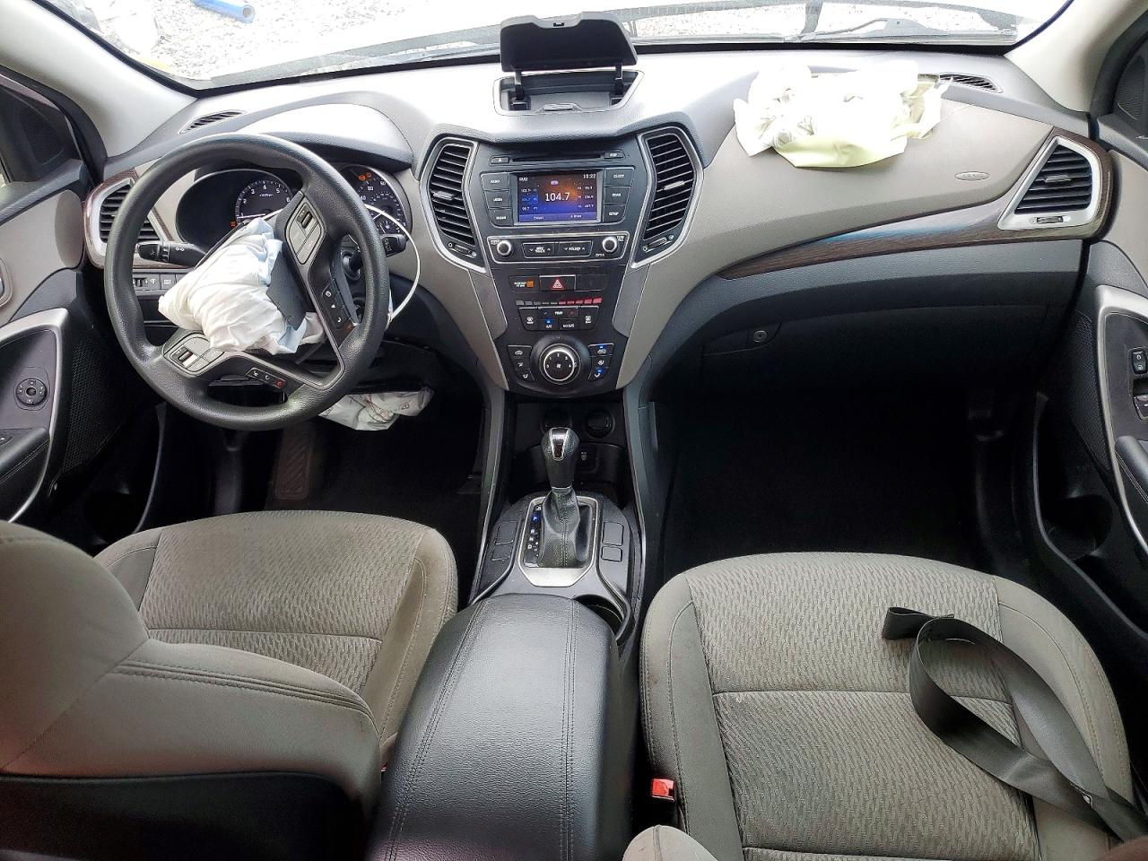2018 HYUNDAI SANTA FE SPORT 2.4L photo 15