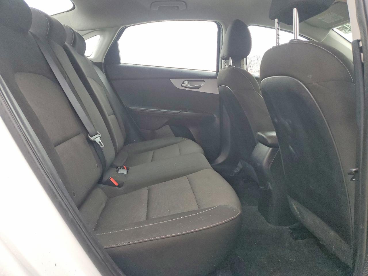 2023 KIA FORTE LX photo 28