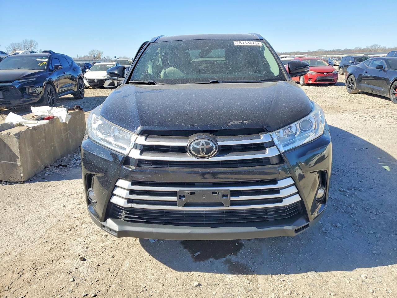 2017 TOYOTA HIGHLANDER XLE photo 13