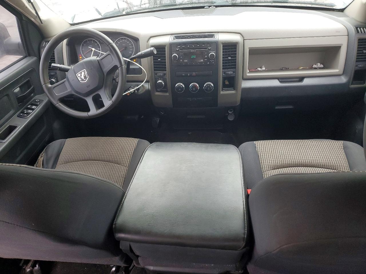 2011 DODGE RAM 1500 photo 8