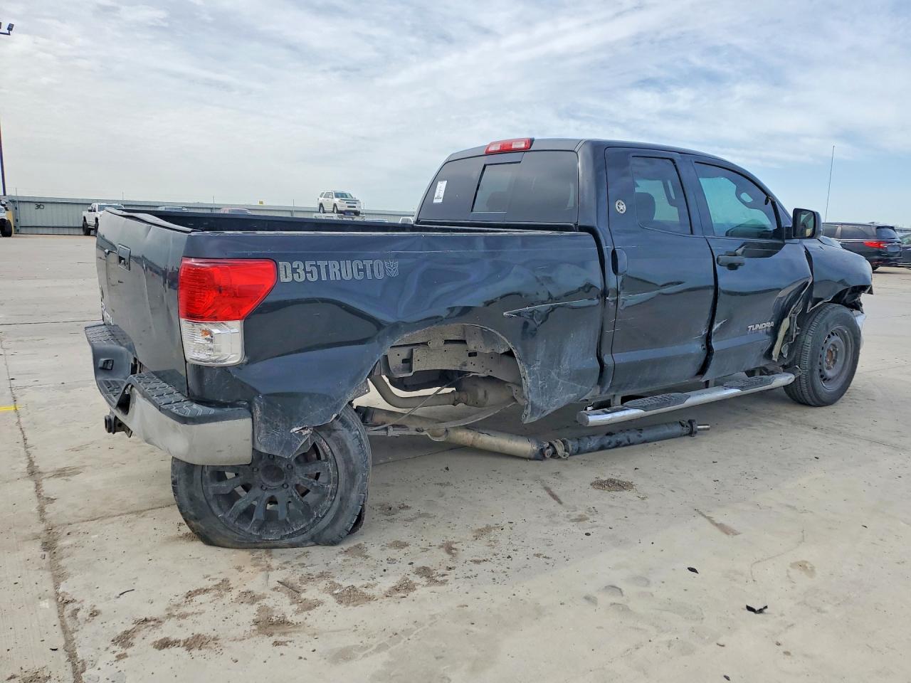 2013 TOYOTA TUNDRA DOUBLE CAB SR5 photo 5