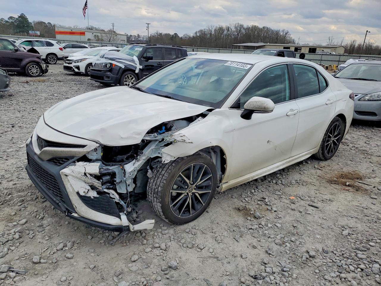 2024 TOYOTA CAMRY