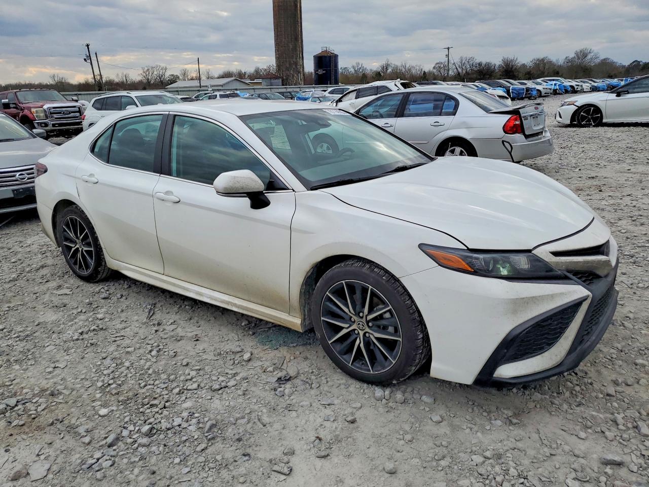 2024 TOYOTA CAMRY SE NIGHT SHADE photo 4