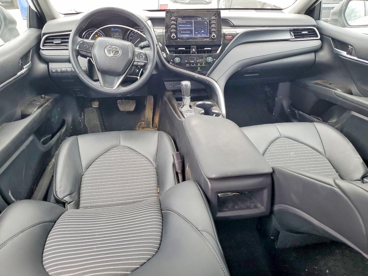 2024 TOYOTA CAMRY SE NIGHT SHADE photo 8