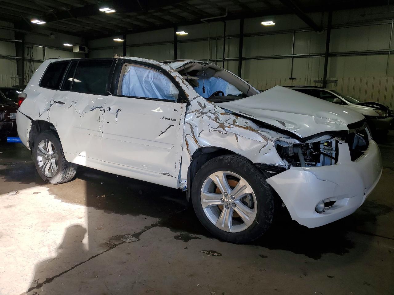 2010 TOYOTA HIGHLANDER LIMITED photo 4