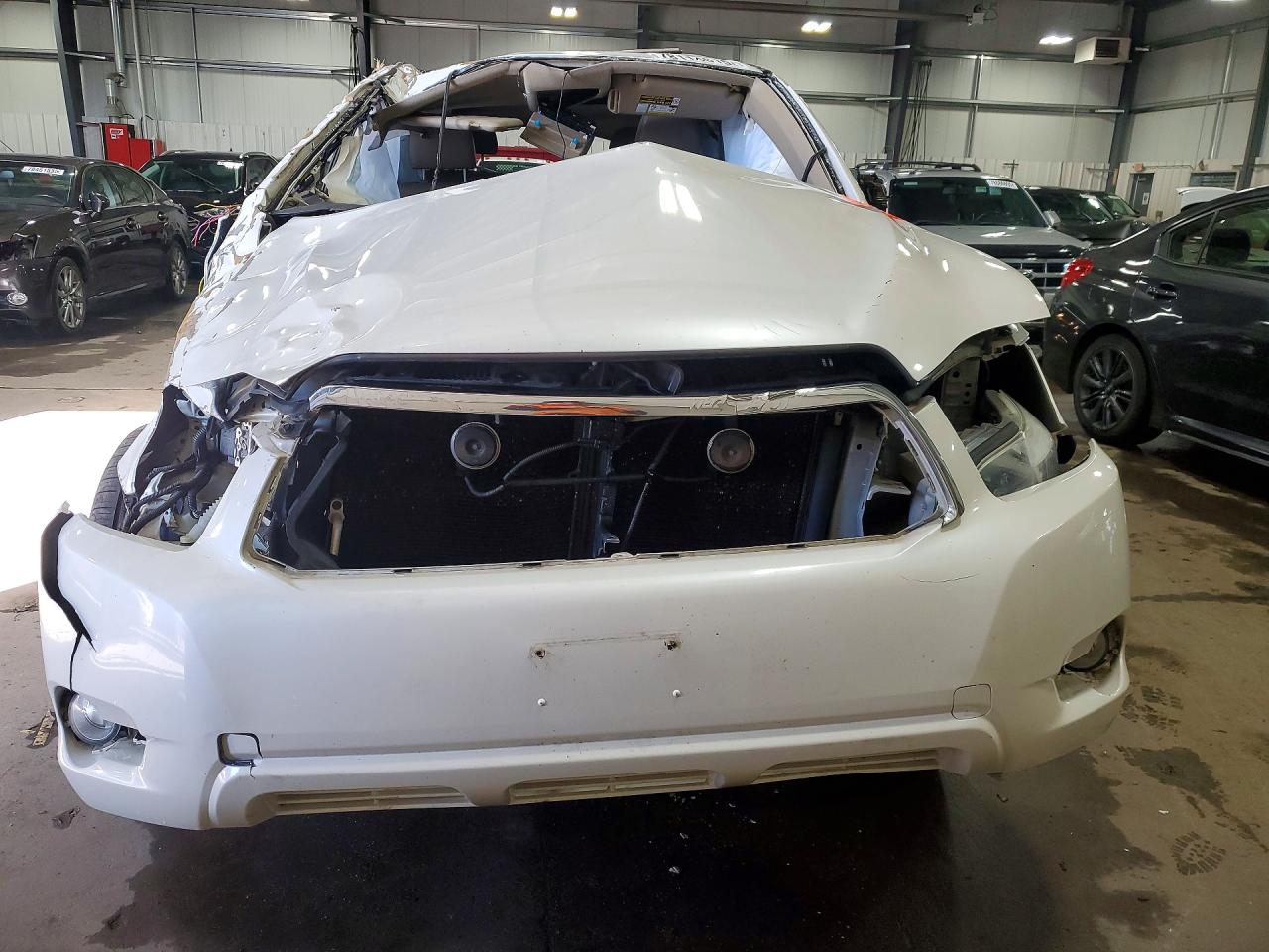 2010 TOYOTA HIGHLANDER LIMITED photo 5