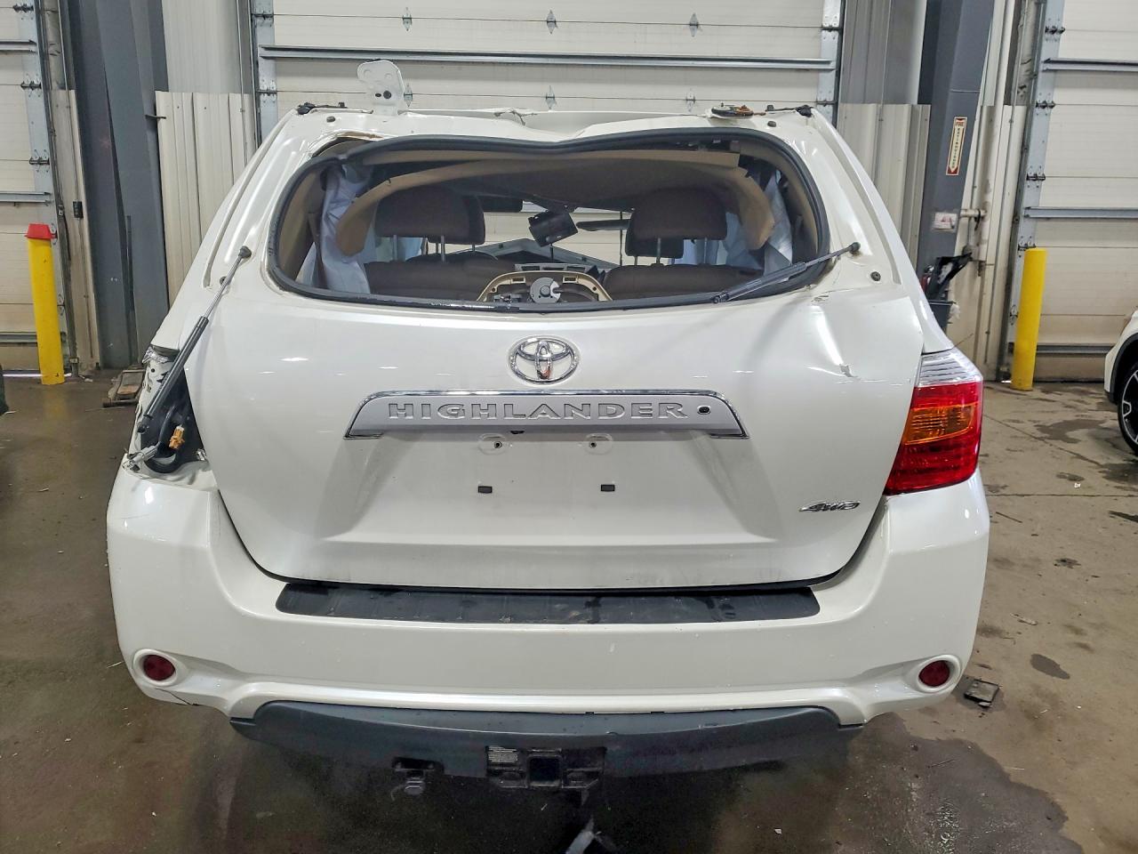 2010 TOYOTA HIGHLANDER LIMITED photo 6