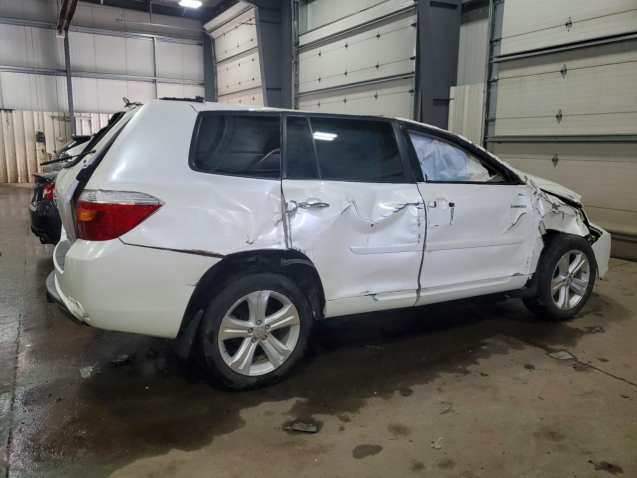 2010 TOYOTA HIGHLANDER LIMITED photo 3