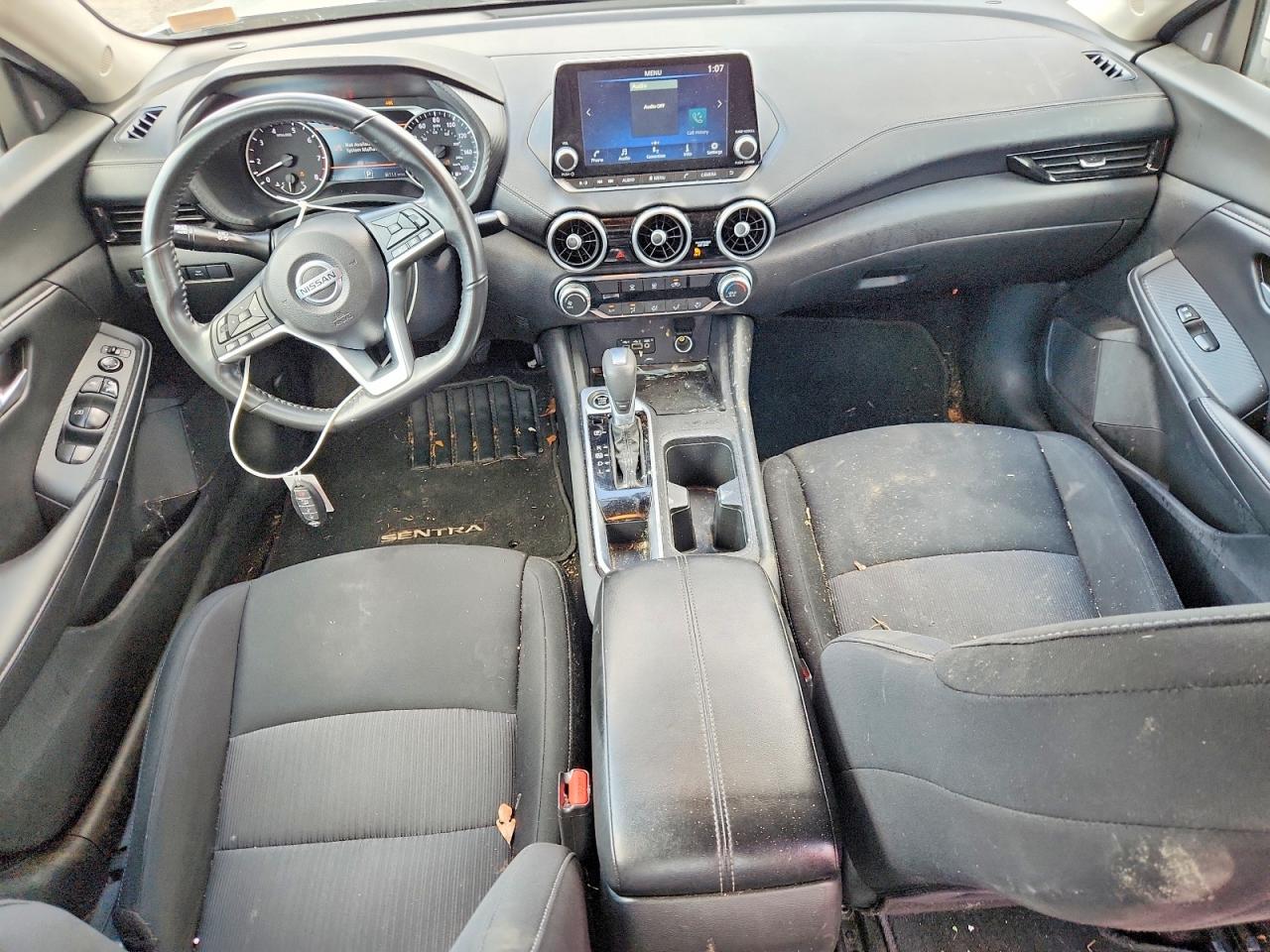 2022 NISSAN SENTRA SV photo 22