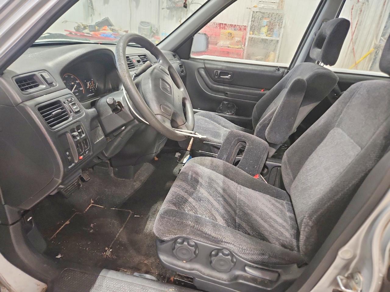 2000 HONDA CR-V EX photo 13