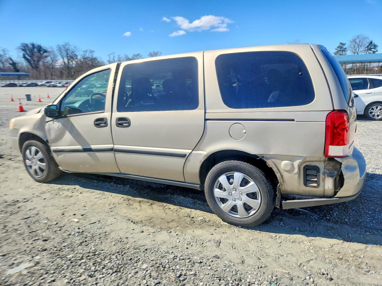 2007 CHEVROLET UPLANDER LS photo 3