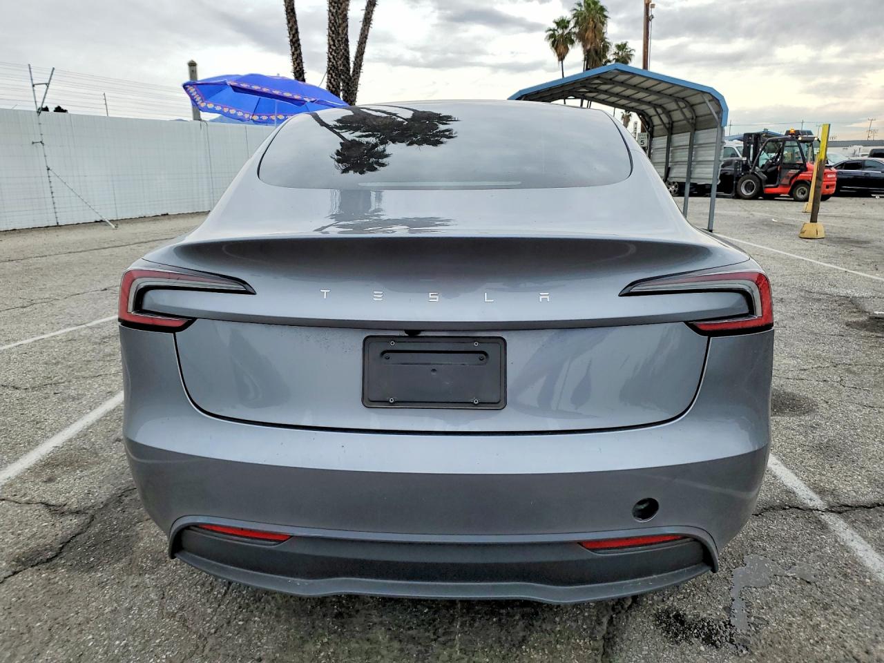 2024 TESLA MODEL 3 photo 11