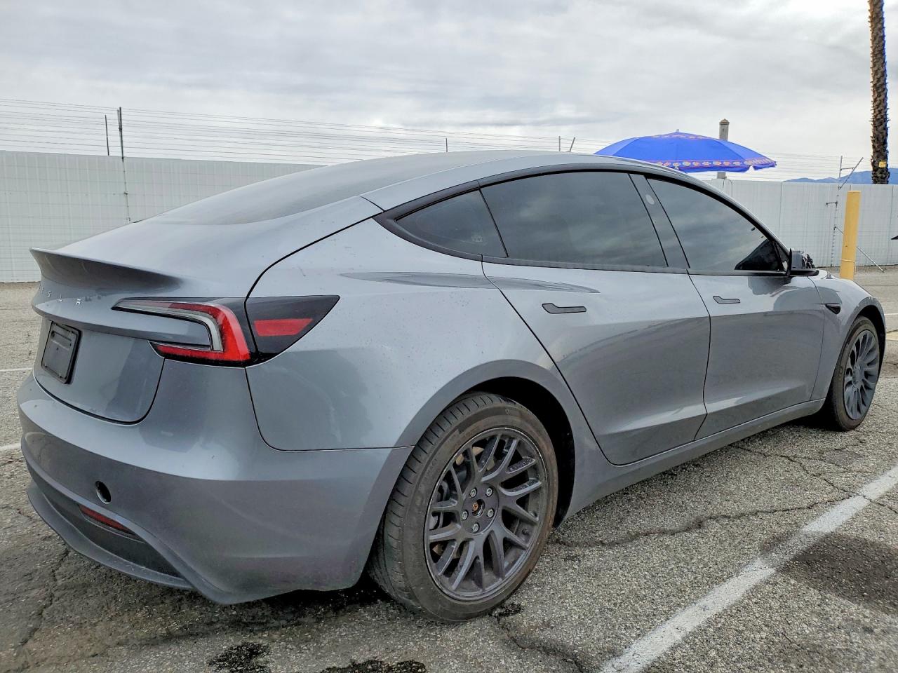 2024 TESLA MODEL 3 photo 5