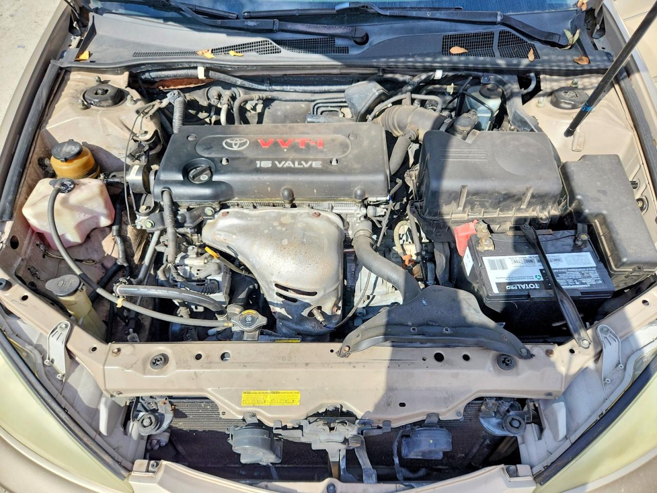 2003 TOYOTA CAMRY LE photo 11