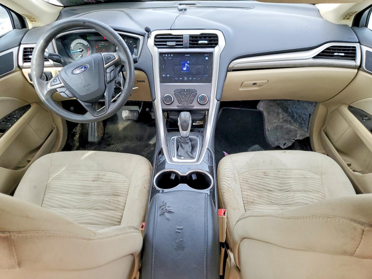 2016 FORD FUSION SE photo 8