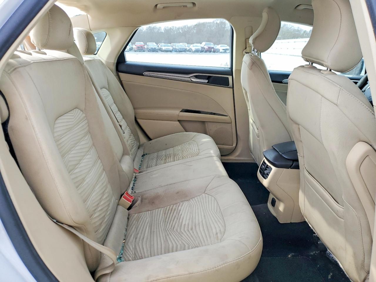 2016 FORD FUSION SE photo 10