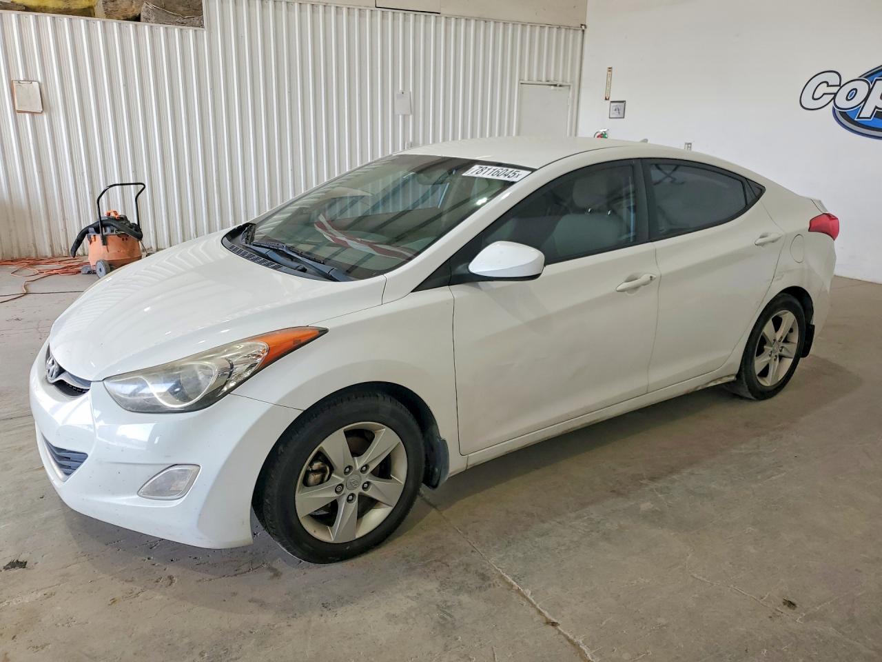 2013 HYUNDAI ELANTRA