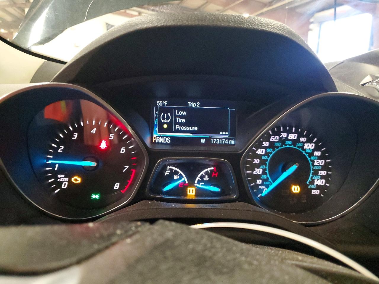 2015 FORD ESCAPE SE photo 9