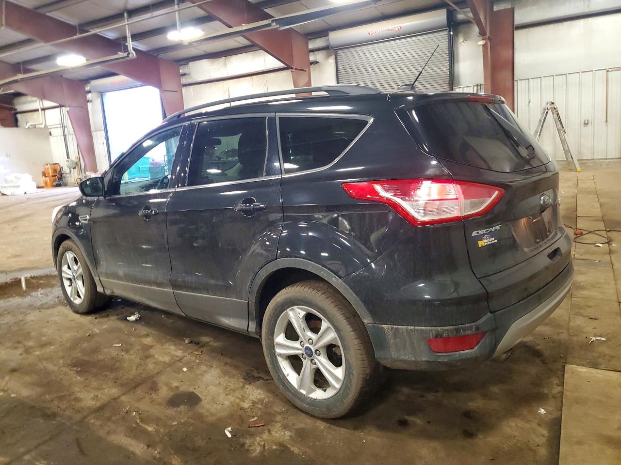 2015 FORD ESCAPE SE photo 2