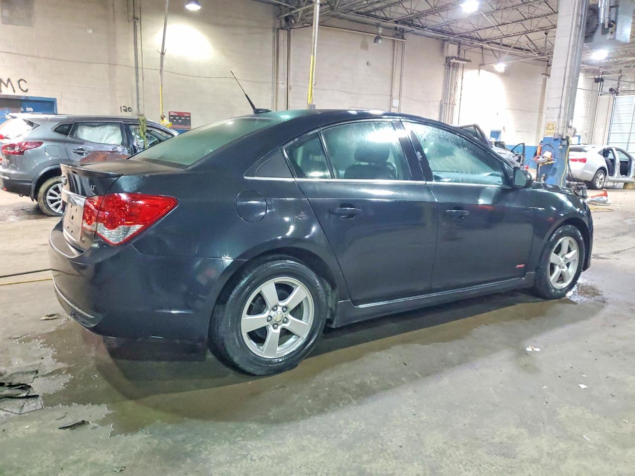 2014 CHEVROLET CRUZE LT photo 3