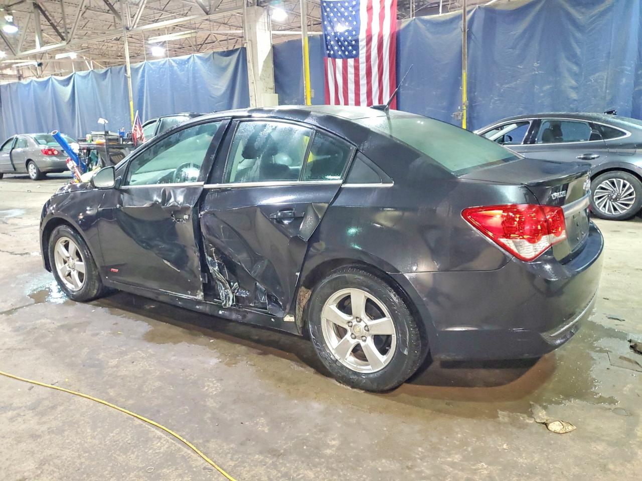 2014 CHEVROLET CRUZE LT photo 2