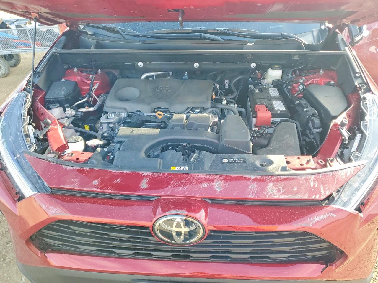 2024 TOYOTA RAV4 XLE photo 34
