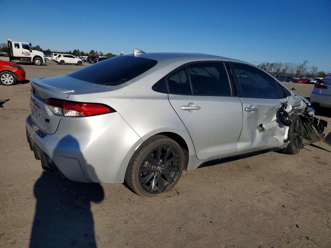 2023 TOYOTA COROLLA SE photo 5