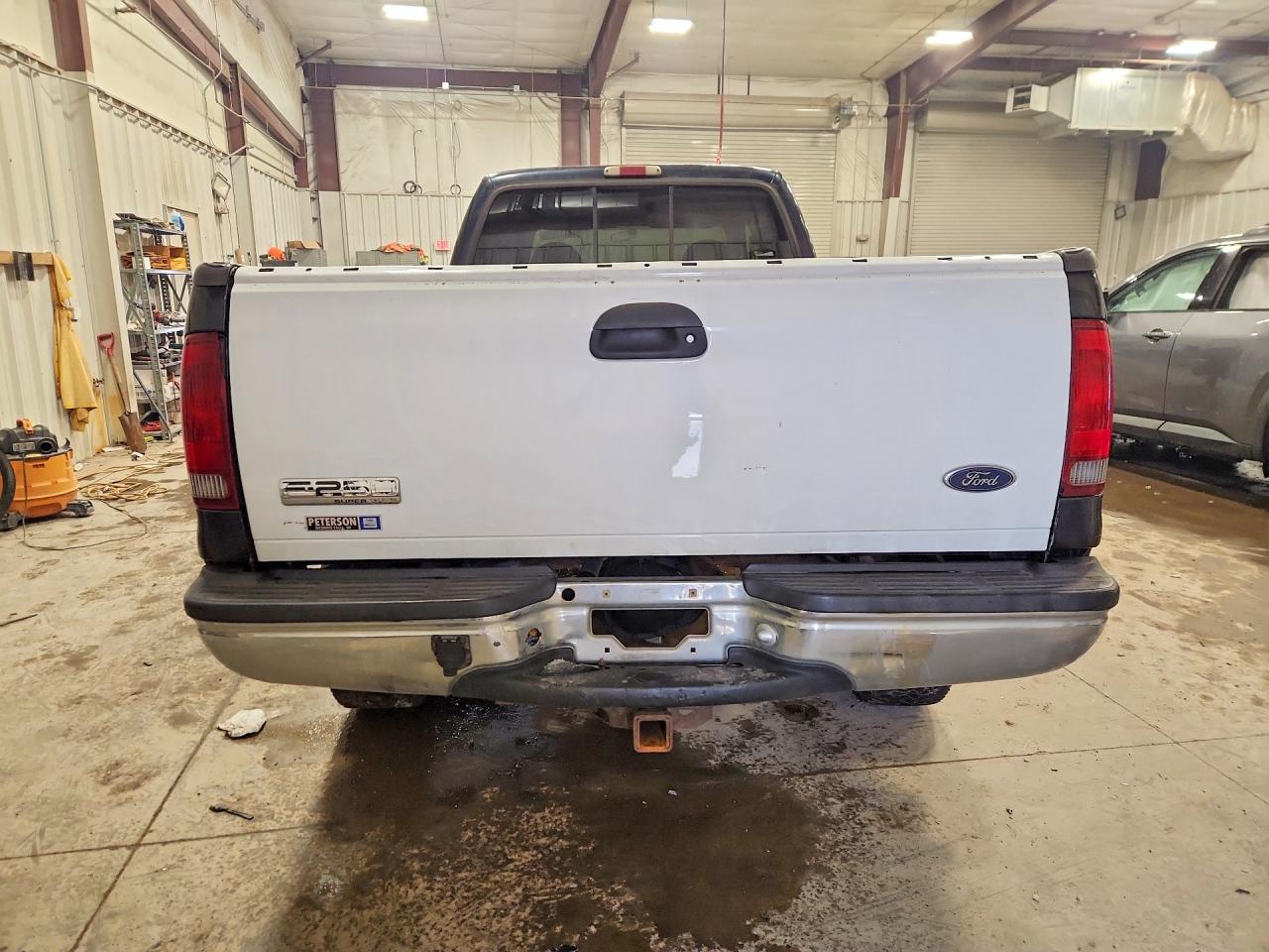 1999 FORD F350 SRW SUPER DUTY photo 16