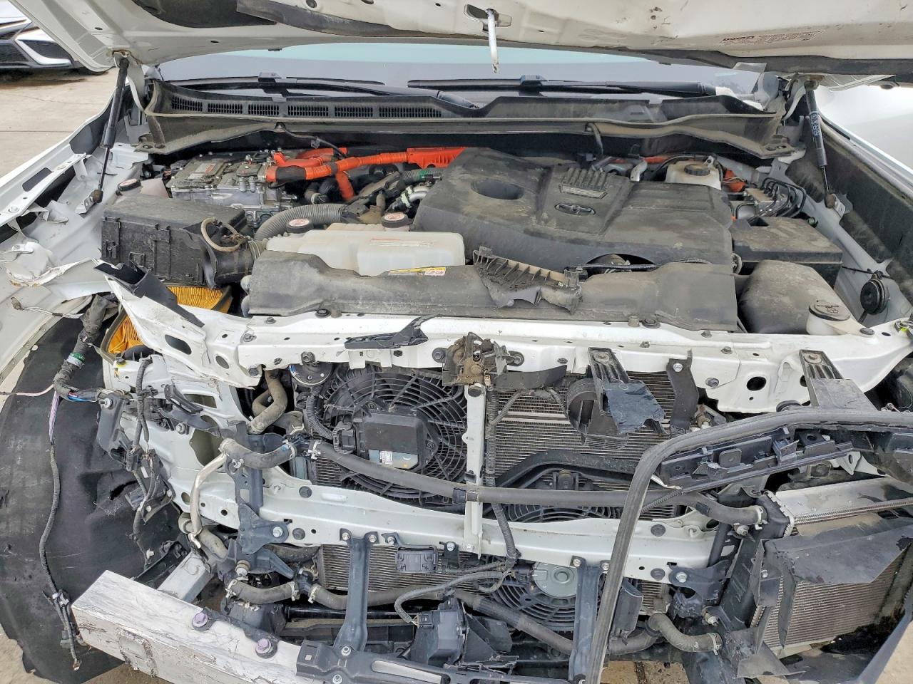 2024 TOYOTA TUNDRA LIMITED HV photo 31