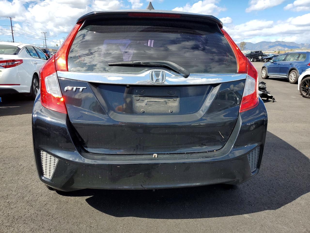 2015 HONDA FIT EX photo 11
